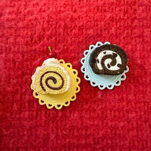 Re-ment NWOT roll cakes mini figure set